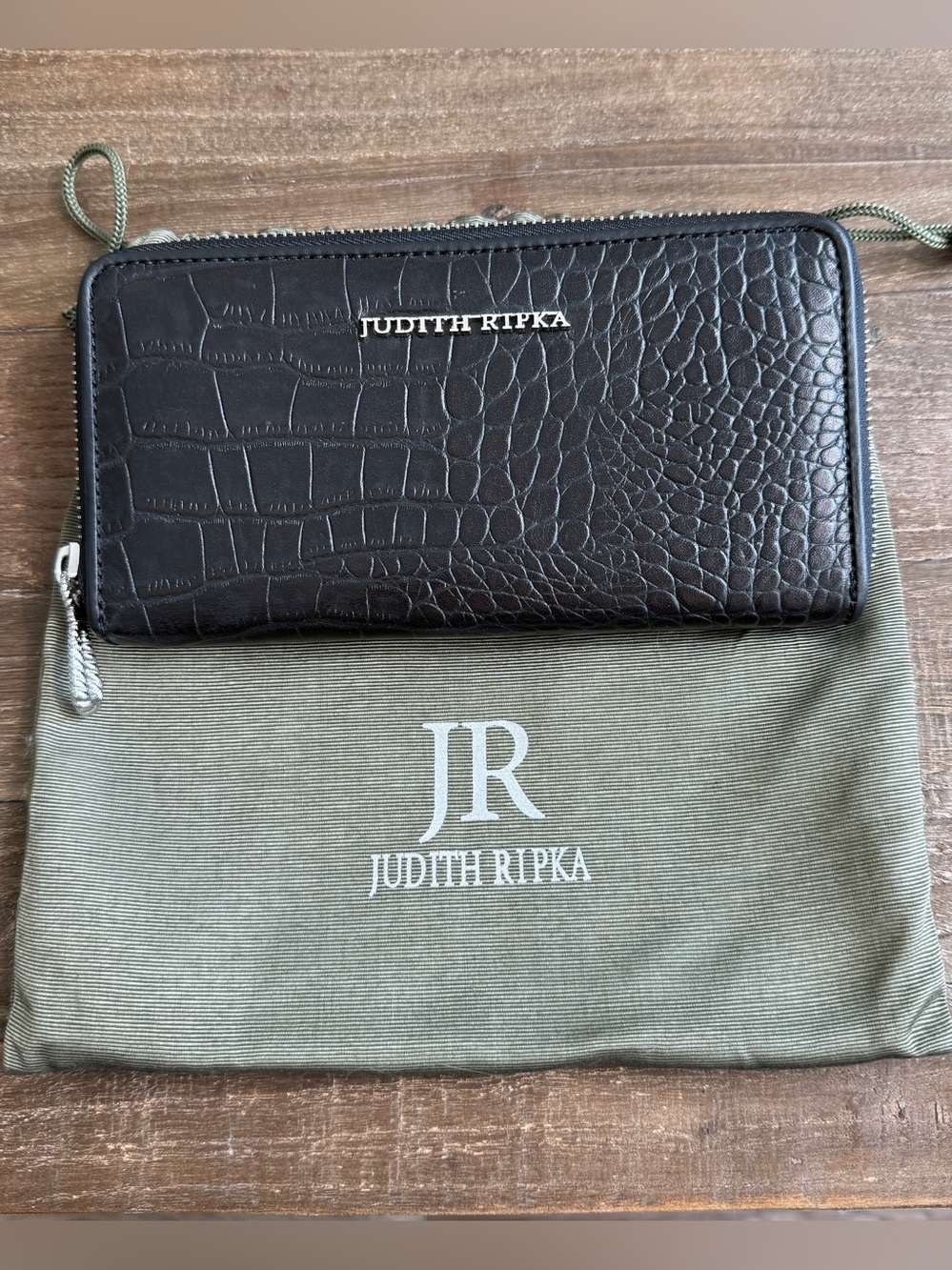 Judith Ripka Black Croc-Embossed Zip Wallet with Silver Logo - New in Dust Bag